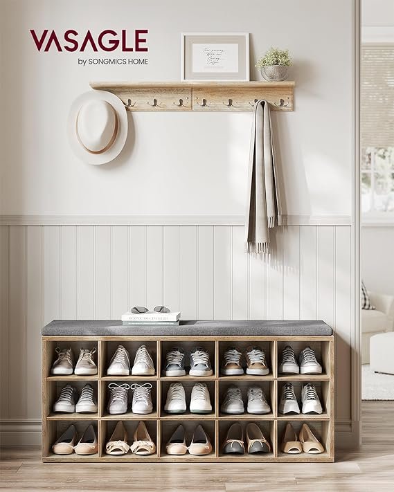 Apavu plaukts ar sēdekli