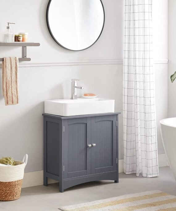 Vannas istabas skapis